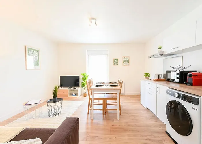 Διαμέρισμα Le Regard Sur La Place Leger Et Raffine